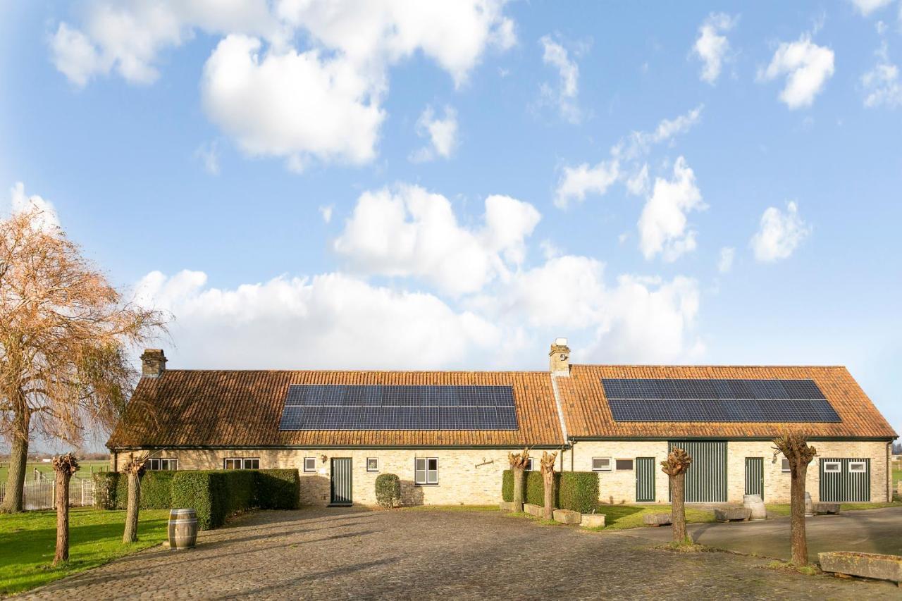 Villa 'T Korenhof - Landelijk Gelegen Villa Op 4 Km Van Het Strand Koksijde Dış mekan fotoğraf