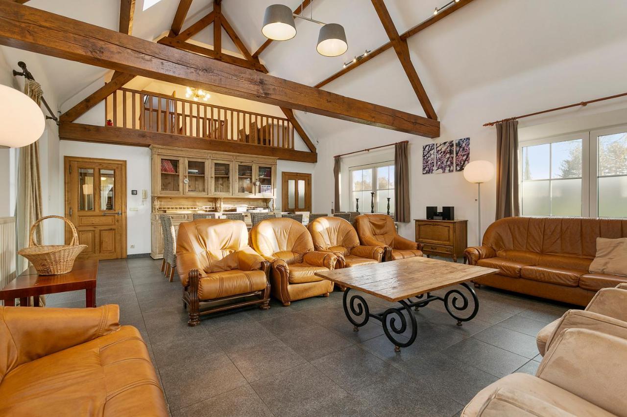 Villa 'T Korenhof - Landelijk Gelegen Villa Op 4 Km Van Het Strand Koksijde Dış mekan fotoğraf