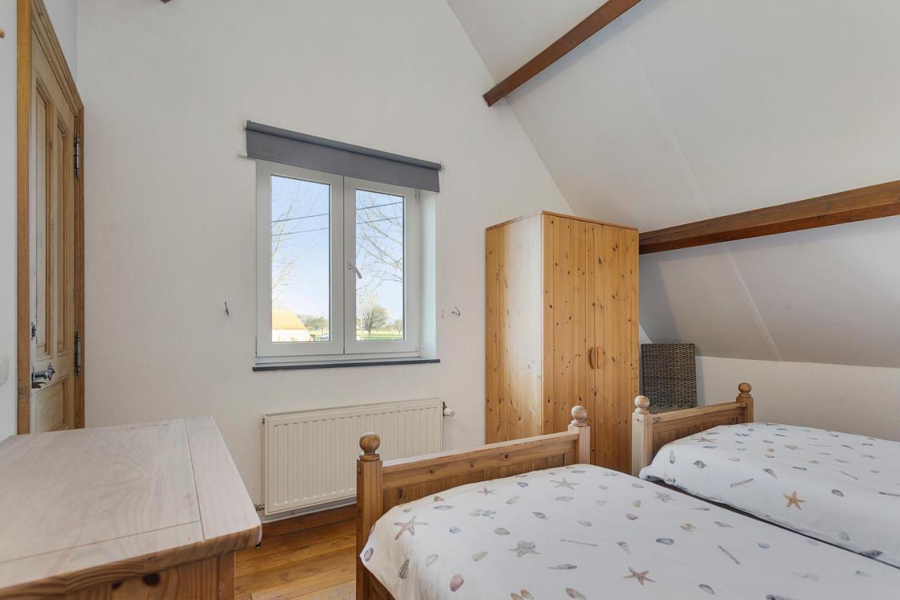 Villa 'T Korenhof - Landelijk Gelegen Villa Op 4 Km Van Het Strand Koksijde Dış mekan fotoğraf